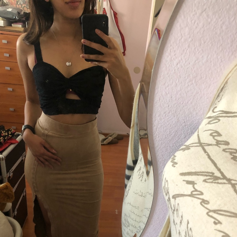 Black Crop Top